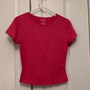 SHEIN Bold Red Short Sleeve Tee